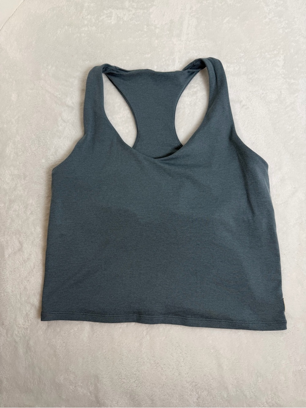 Vuori Women's Halo Performance Crop
 Top Slate Blue Size M